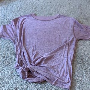 Lululemon tied Tee-shirt